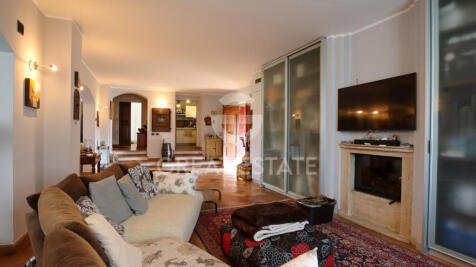 Interno