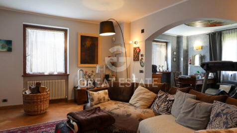 Interno