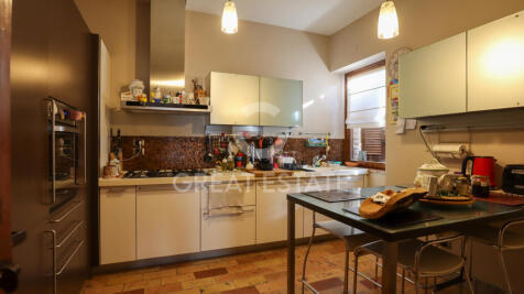 Interno
