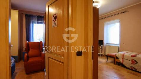 Interno