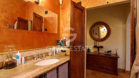 Interno