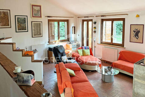 Interno
