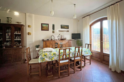 Interno