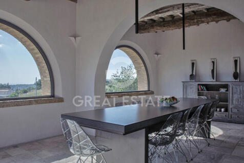 Interno