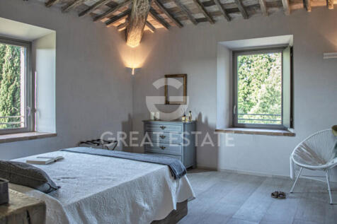 Interno