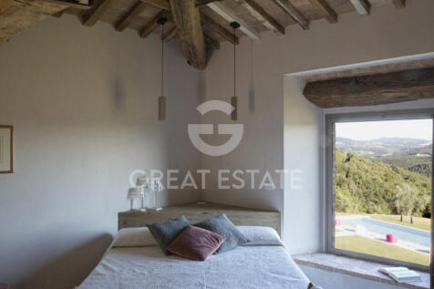 Interno