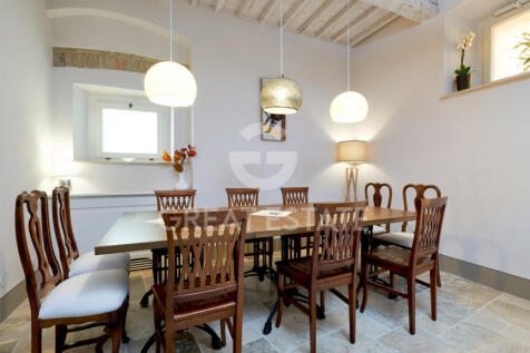 Interno