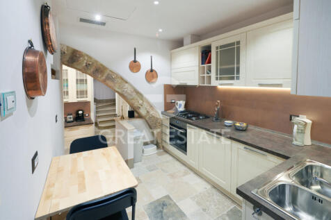 Interno