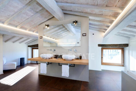 Interno