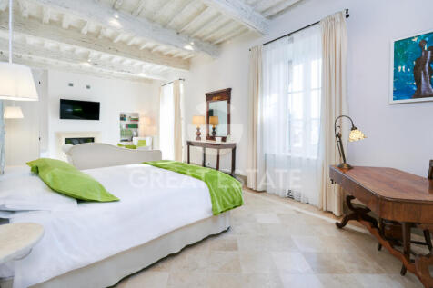 Interno