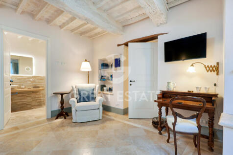 Interno