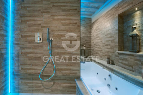 Interno