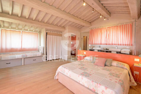 Interno