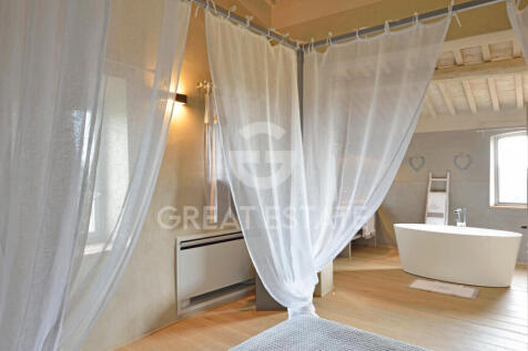 Interno