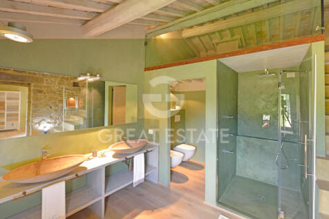 Interno