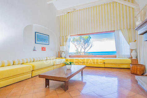 Interno
