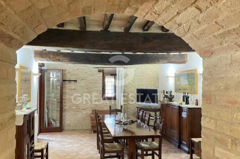 Interno