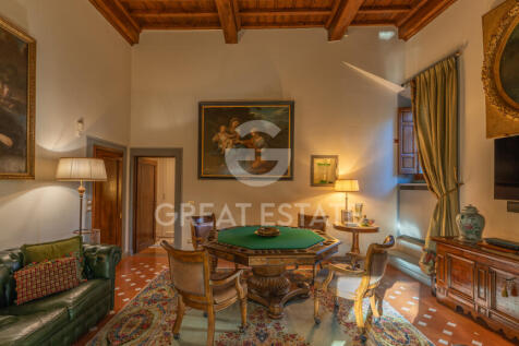 Interno