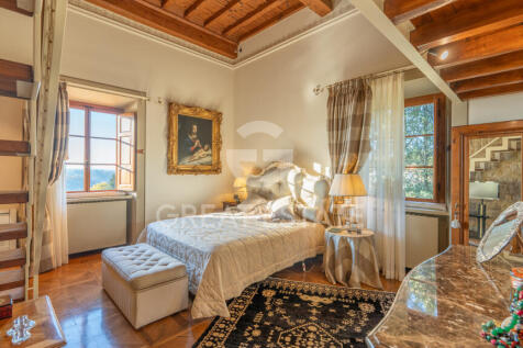 Interno