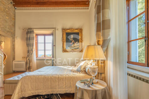 Interno