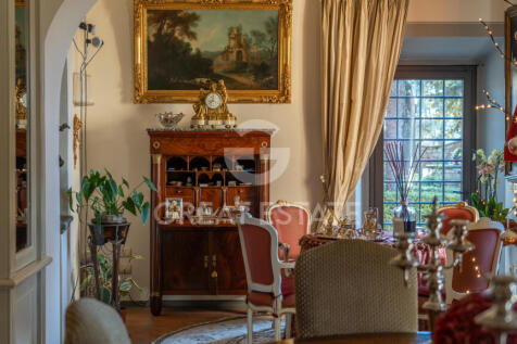 Interno