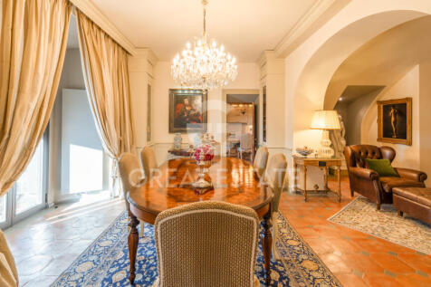 Interno