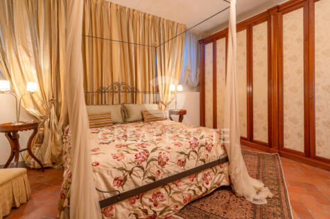 Interno