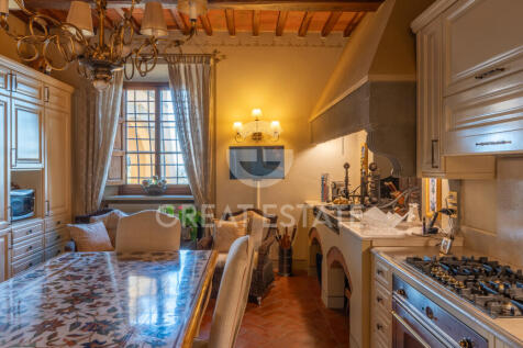 Interno