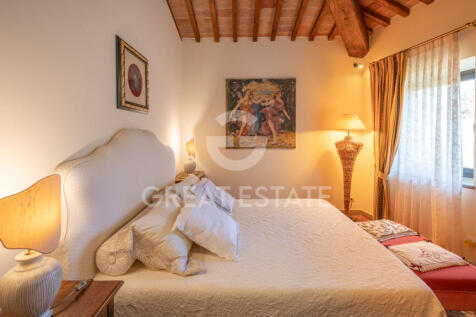Interno