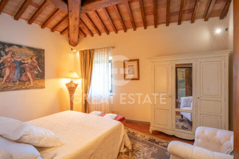 Interno