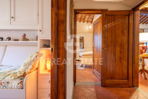 Interno