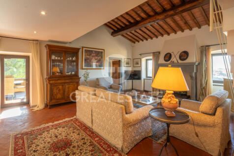 Interno