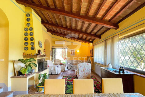 Interno