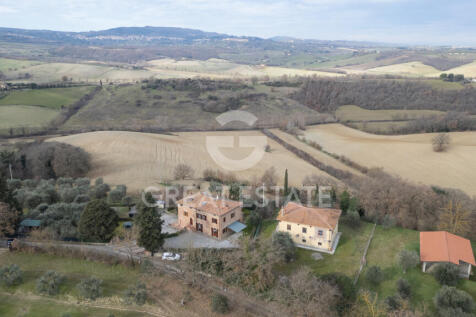 Esterno