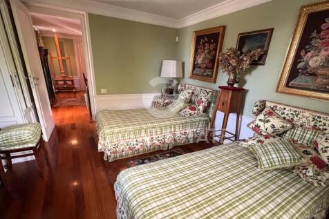 Interno