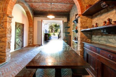 Interno