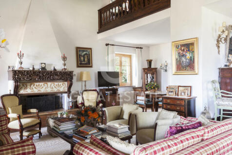 Interno