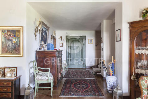 Interno