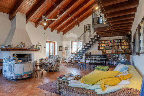 Interno
