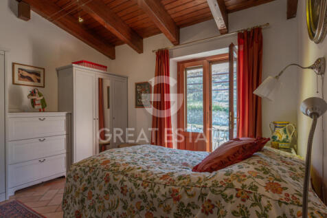 Interno