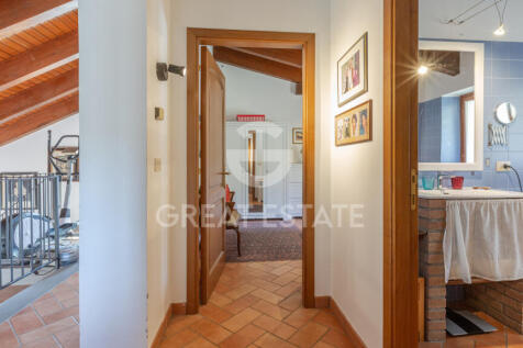 Interno