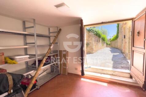 Interno
