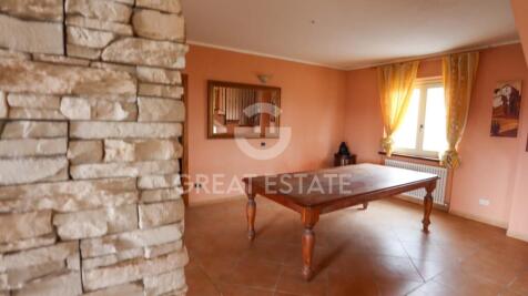 Interno