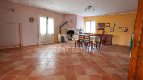 Interno