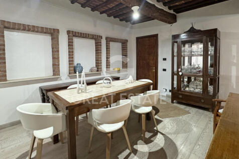 Interno