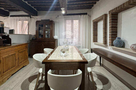 Interno