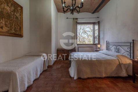 Interno