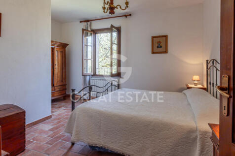 Interno