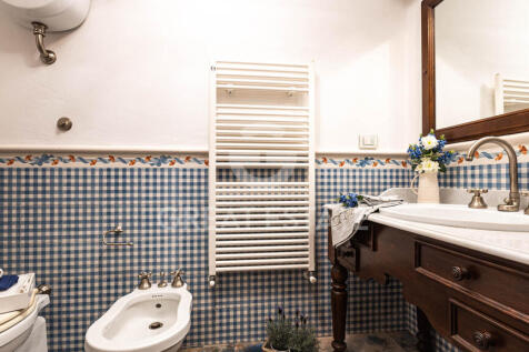 Interno