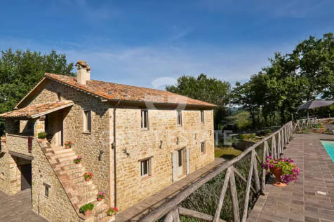 Esterno